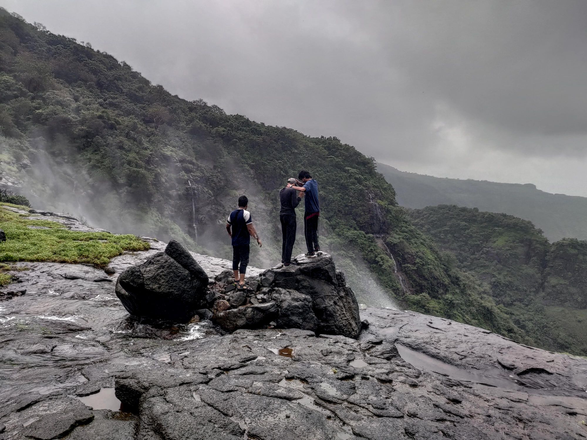 Connecting Django to RDS via pgbouncer using IAM auth